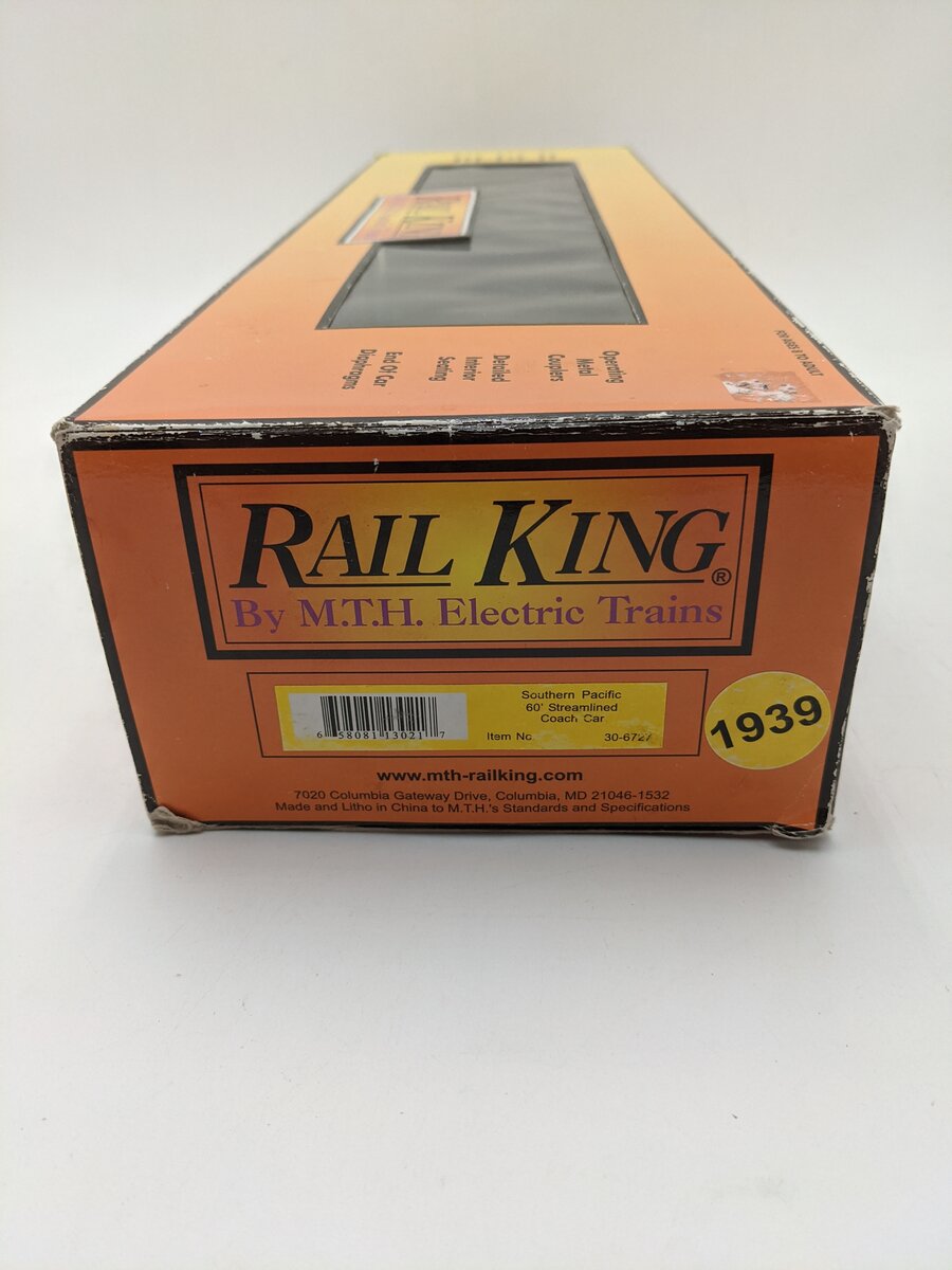 MTH 30-6727 Southern Pacific Illuminated Coach Car #2356 EX/Box