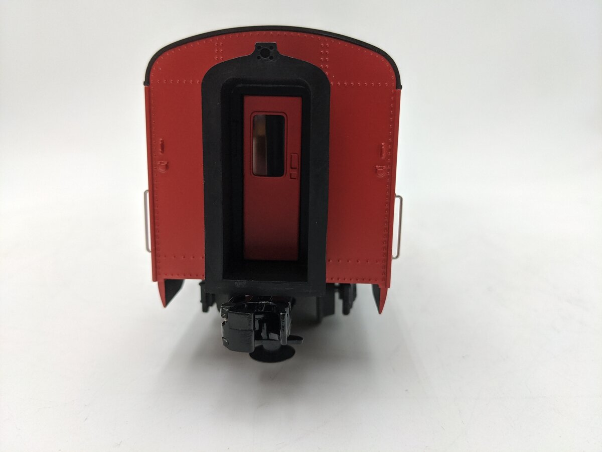 MTH 30-6727 Southern Pacific Illuminated Coach Car #2356 EX/Box