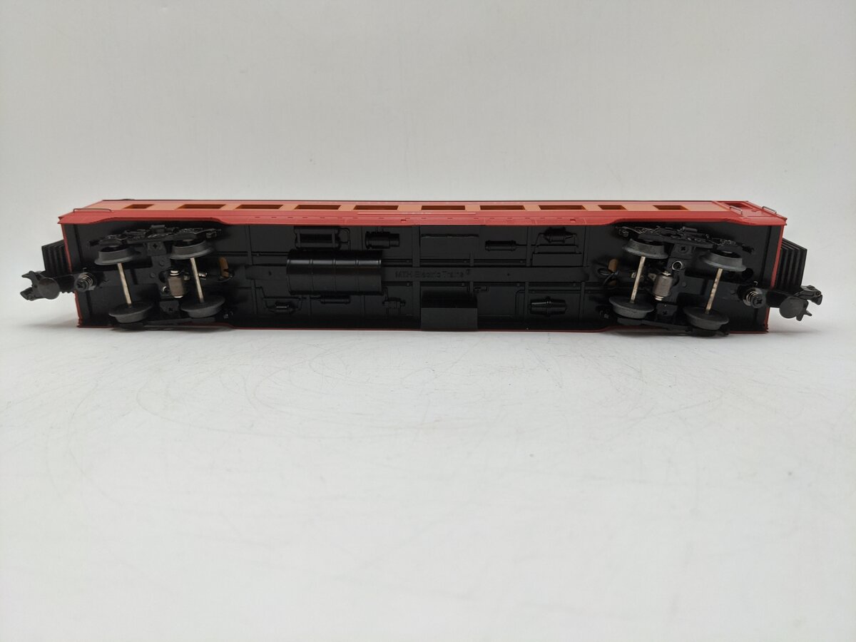 MTH 30-6727 Southern Pacific Illuminated Coach Car #2356 EX/Box