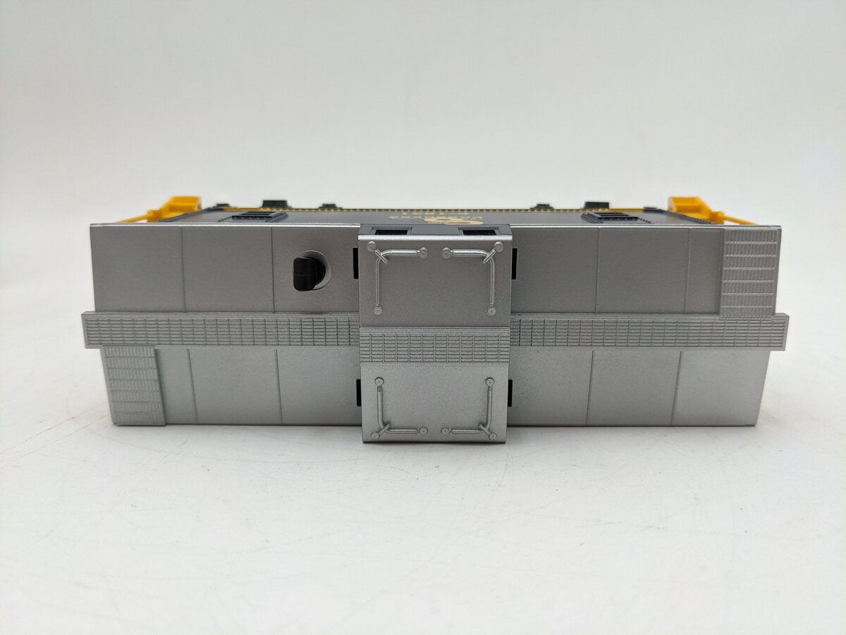 Lionel 6-26581 Chesapeake & Ohio Caboose #C-1831 EX/Box