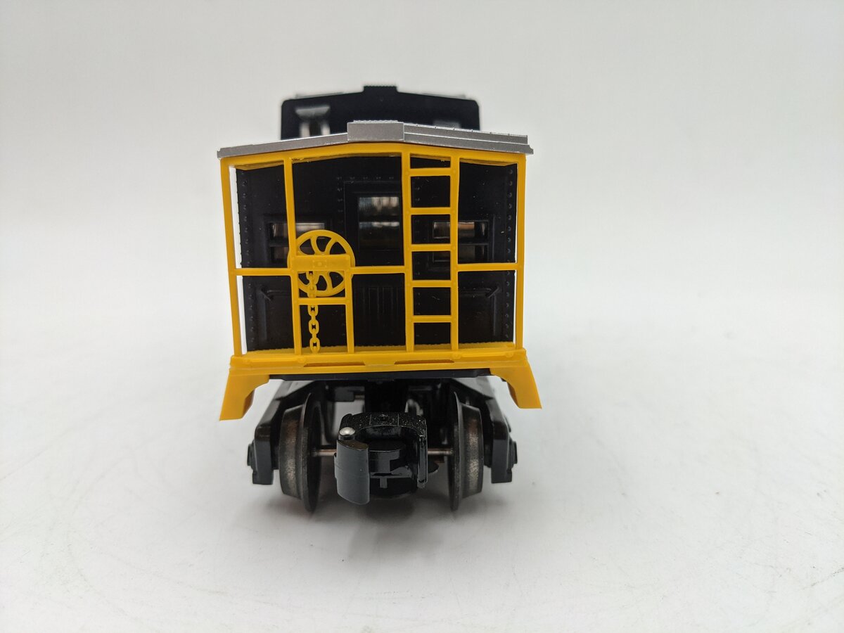 Lionel 6-26581 Chesapeake & Ohio Caboose #C-1831 EX/Box