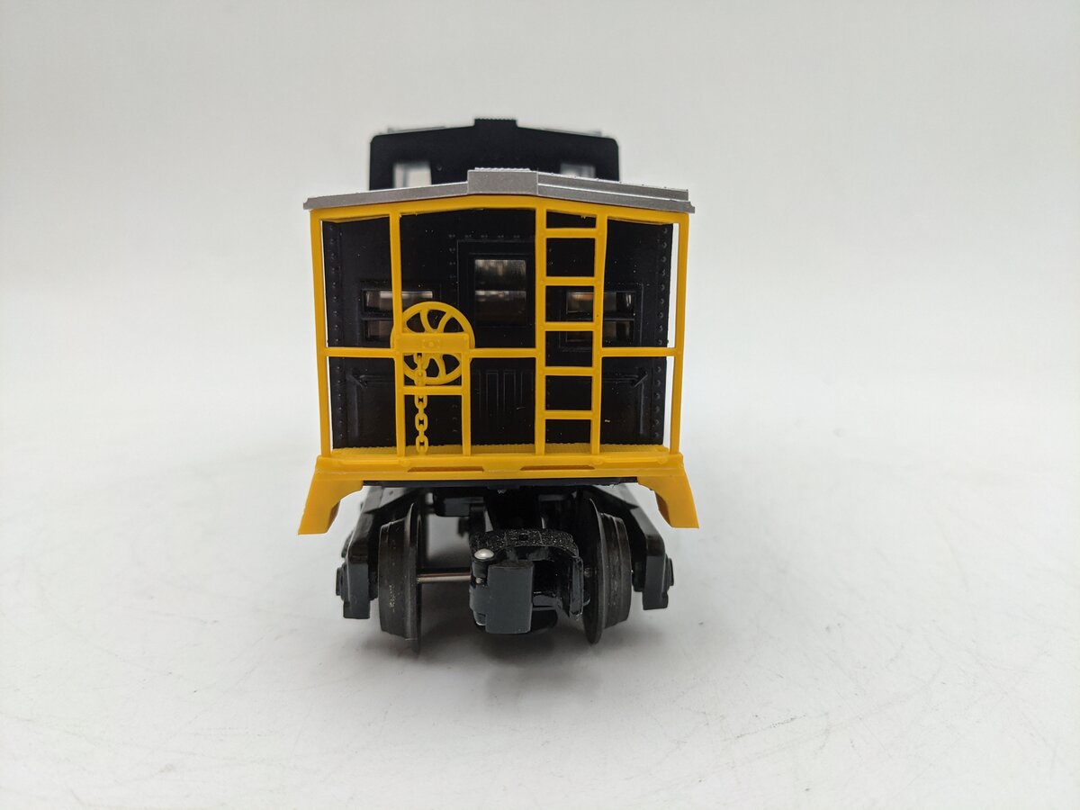 Lionel 6-26581 Chesapeake & Ohio Caboose #C-1831 EX/Box