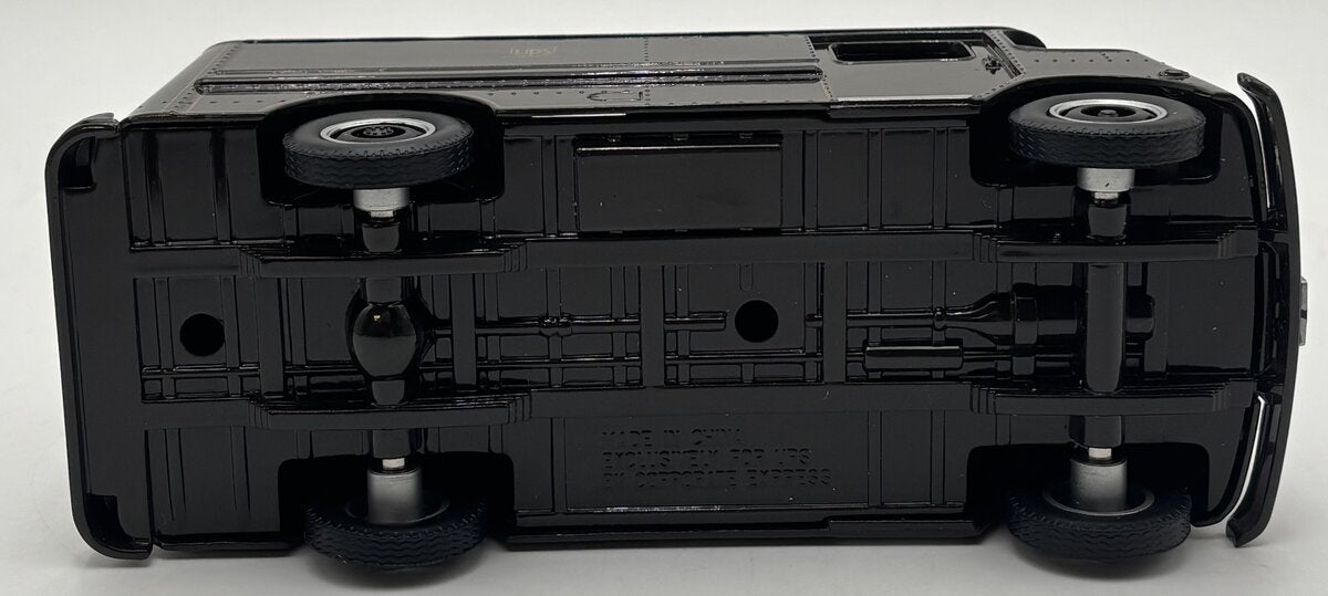 Corporate Express UP1757 1:28 UPS 1957 Package Car LN/Box