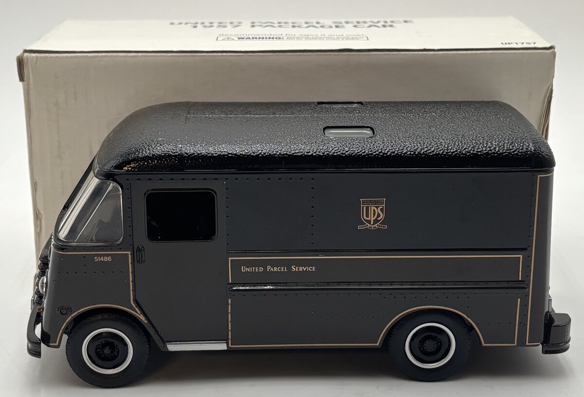 Corporate Express UP1757 1:28 UPS 1957 Package Car LN/Box