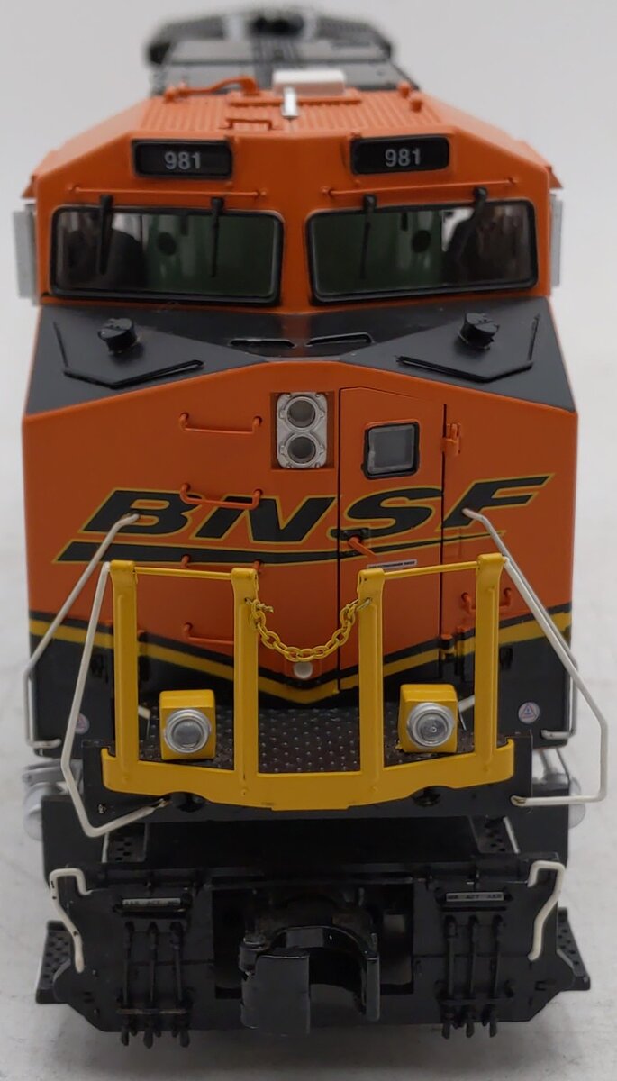 MTH 20-20664-1 O Gauge BNSF Dash-9 Diesel Engine w/ ProtoSound 3.0 #981 EX/Box