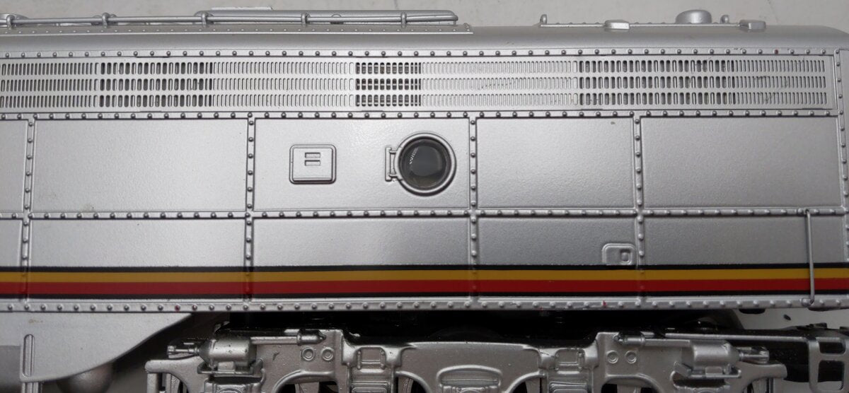 MTH 20-20621-1 Santa Fe E-8 A Unit Diesel Engine #84 EX/Box