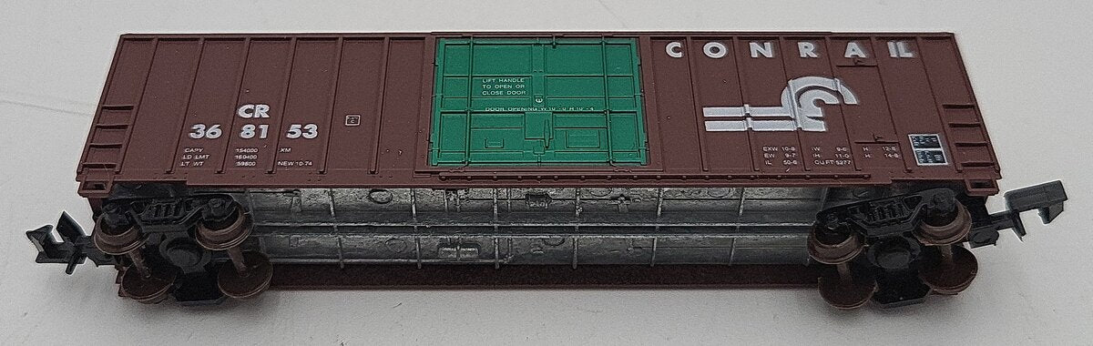 Roundhouse 8807 N Scale Conrail Box Car #368153 LN/Box