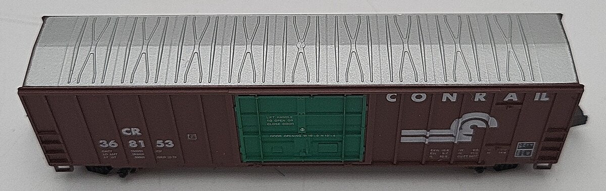 Roundhouse 8807 N Scale Conrail Box Car #368153 LN/Box