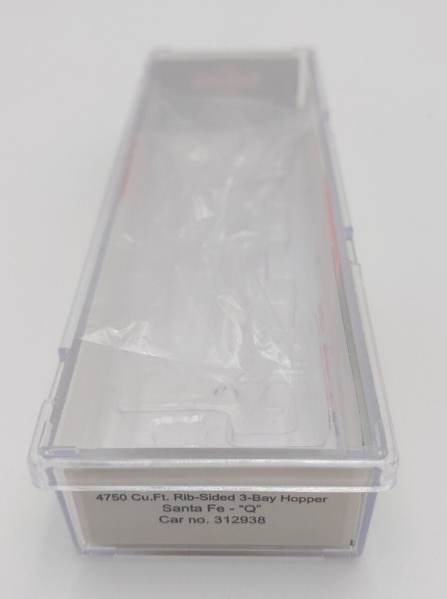 InterMountain 65361-20 N Scale Santa Fe Rib-Sided 3-Bay Hopper #312938 LN/Box