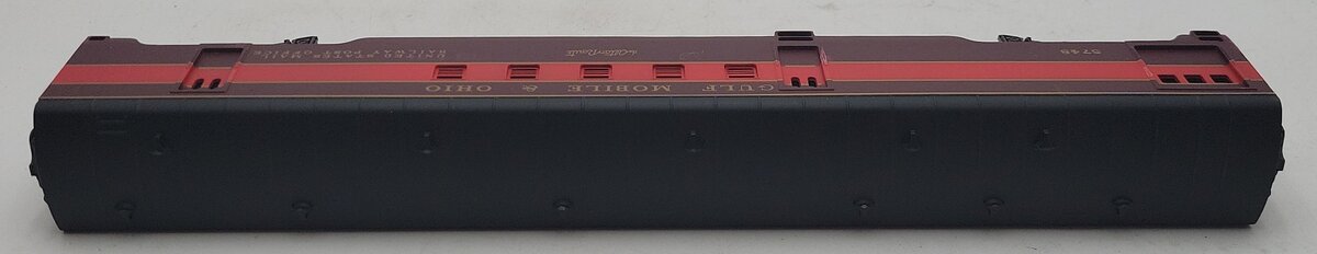 IHC 48085 HO Scale Gulf Mobile & Ohio Smooth Side RPO Car #5478 LN/Box