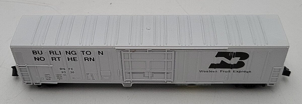 Roundhouse 8434 N Scale Burlington Northern Box Car #9336 LN/Box