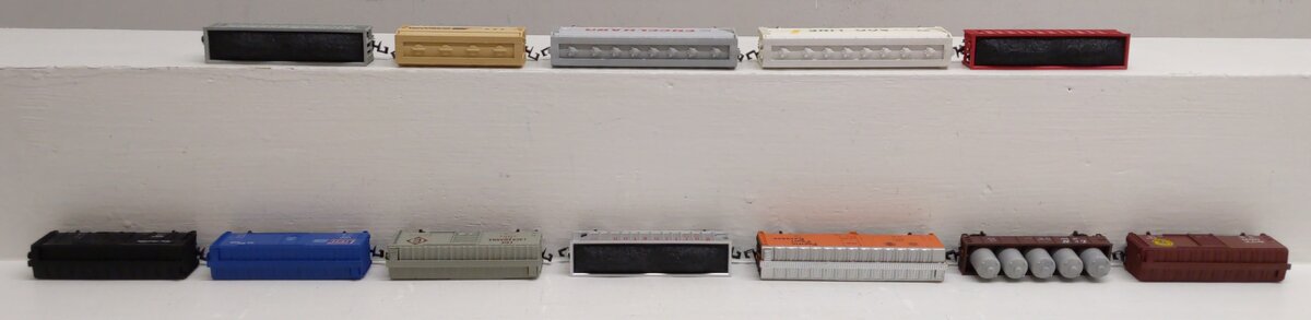 Atlas Assorted N Scale Freight Cars [12] EX/Box