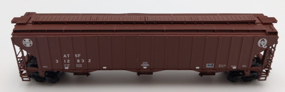 InterMountain 65361-10 N Scale ATSF 3 Bay Hopper #312832 LN/Box