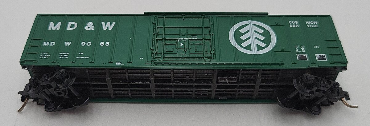 Micro-Trains 02700150 N MD&W 50' Plug Door Rib Side Boxcar #9065 LN/Box
