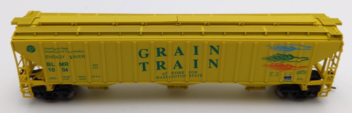 InterMountain 65330-04 N Scale Grain Train Rib Sided 3-Bay Hopper #1004 LN/Box