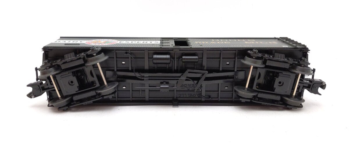 Lionel 6-17375 O Gauge Hood's Milk Refrigerator Car #505 EX/Box