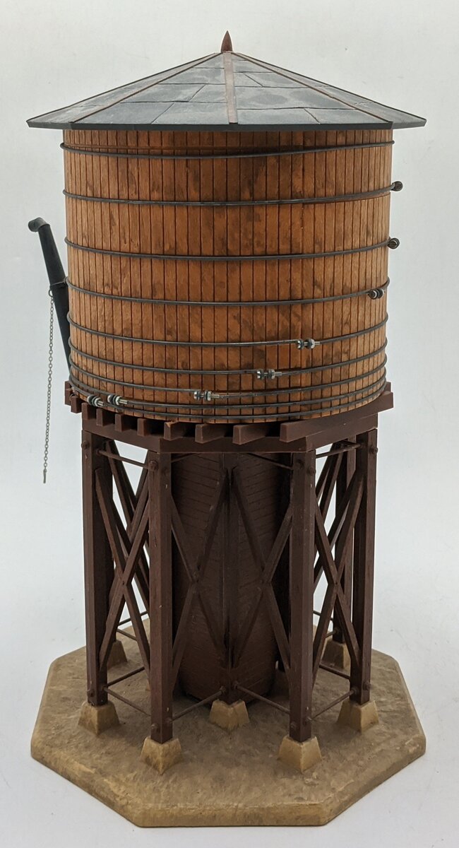 Pola 923 G Scale Water Tower Kit- Assembled EX