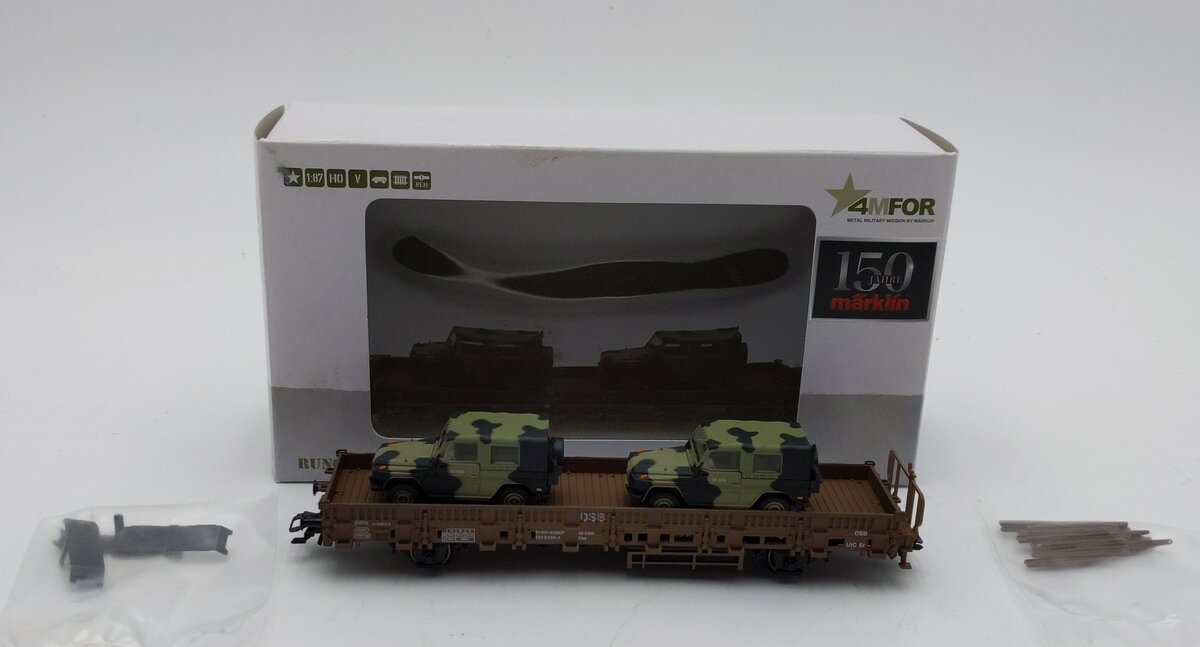 Marklin 46967 HO Scale 4MFOR Kbs Flatcar with 2 Vehicles LN/Box