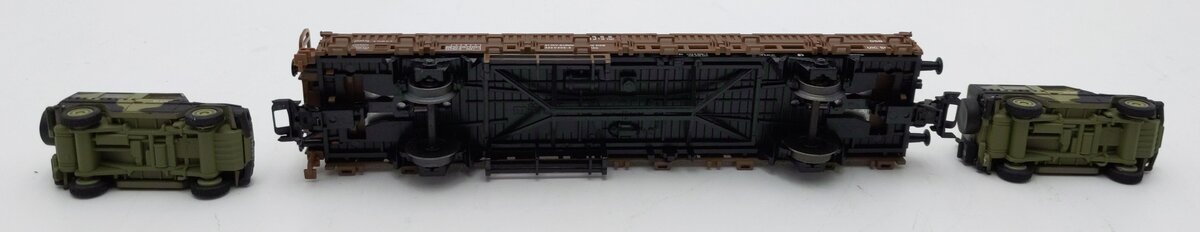 Marklin 46967 HO Scale 4MFOR Kbs Flatcar with 2 Vehicles LN/Box