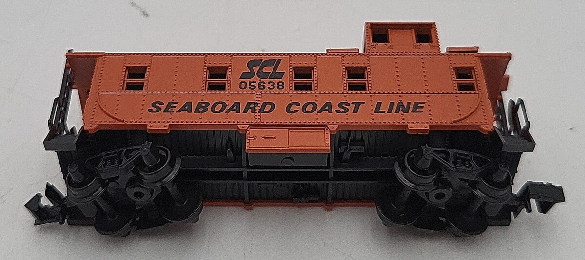 Atlas 3567 N Scale Seaboard Coast Line Caboose #05638 LN/Box