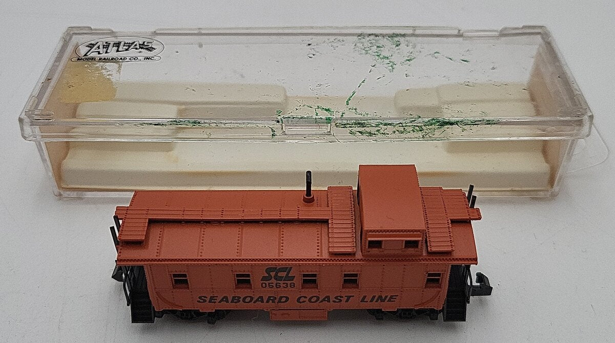 Atlas 3567 N Scale Seaboard Coast Line Caboose #05638 LN/Box