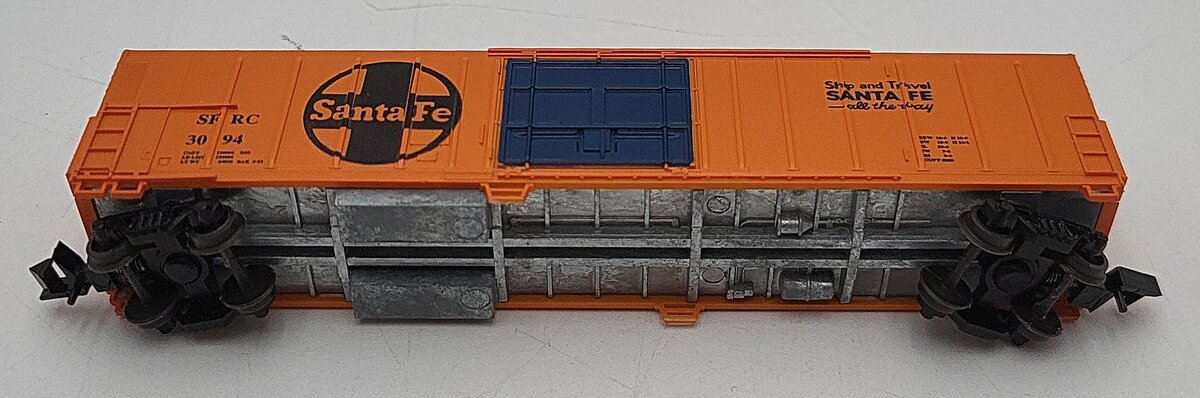 Roundhouse N Scale Santa Fe Boxcar #3094 EX/Box