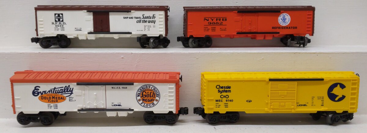 Lionel O Gauge Assorted Reefer and Boxcars: 9860, 9882, 9740, 9869 [4] EX