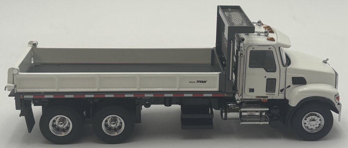 Sword Models SW2102-W 1:50 Mack Granite Flatbed Truck in White LN/Box
