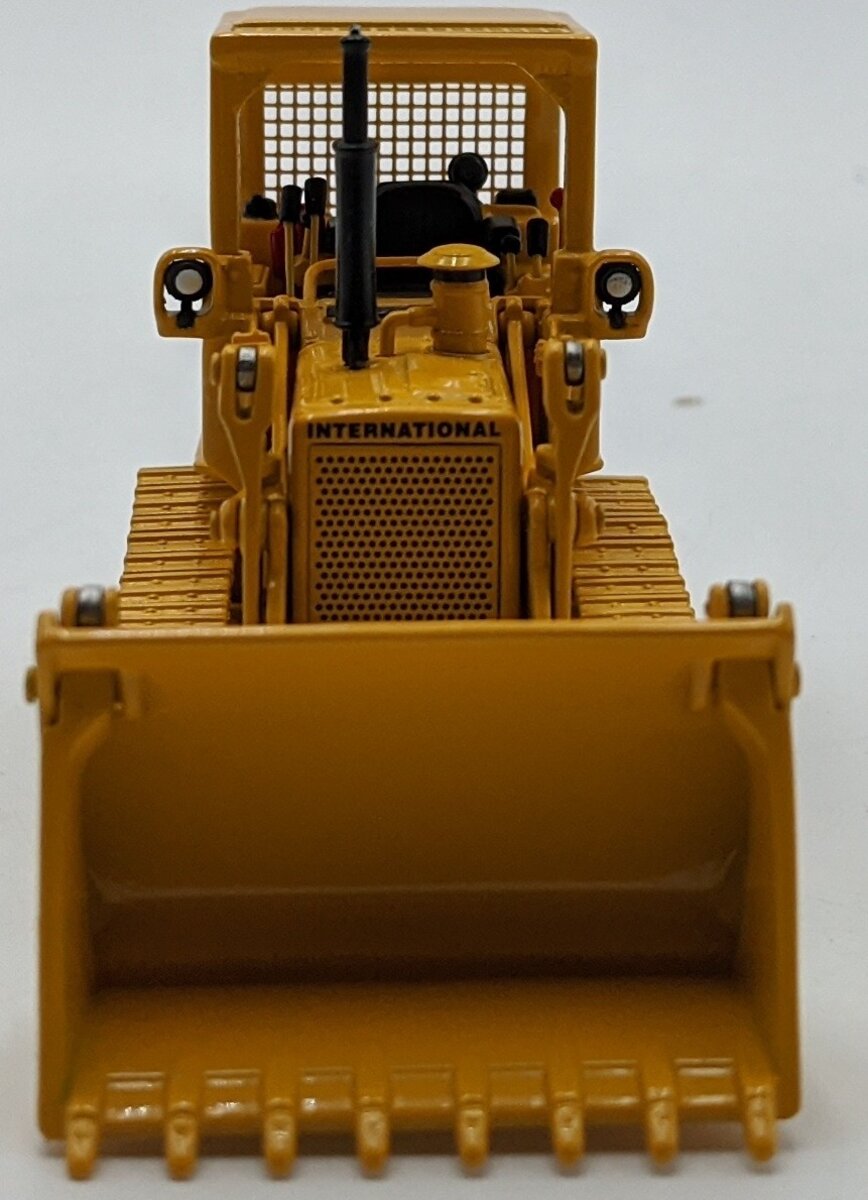 First Gear 50-3058 1:50 Diecast International Harvester 175C Crawler/Loader NIB