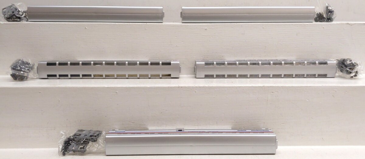 Con-Cor HO Scale Assorted Amtrak Superliner Passenger Cars Kits [5] LN/Box
