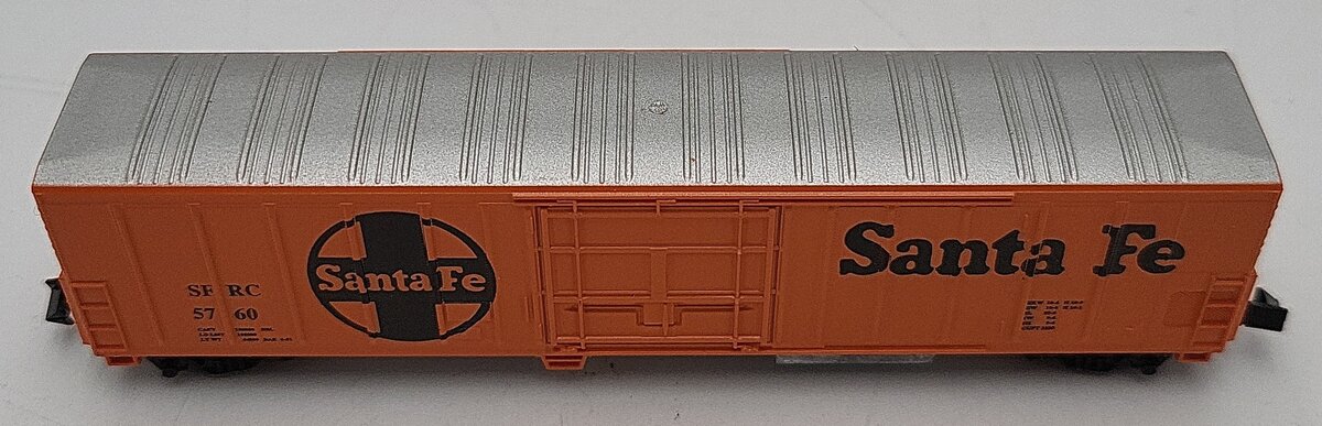 Roundhouse N Scale Santa Fe Boxcar #5760 LN/Box