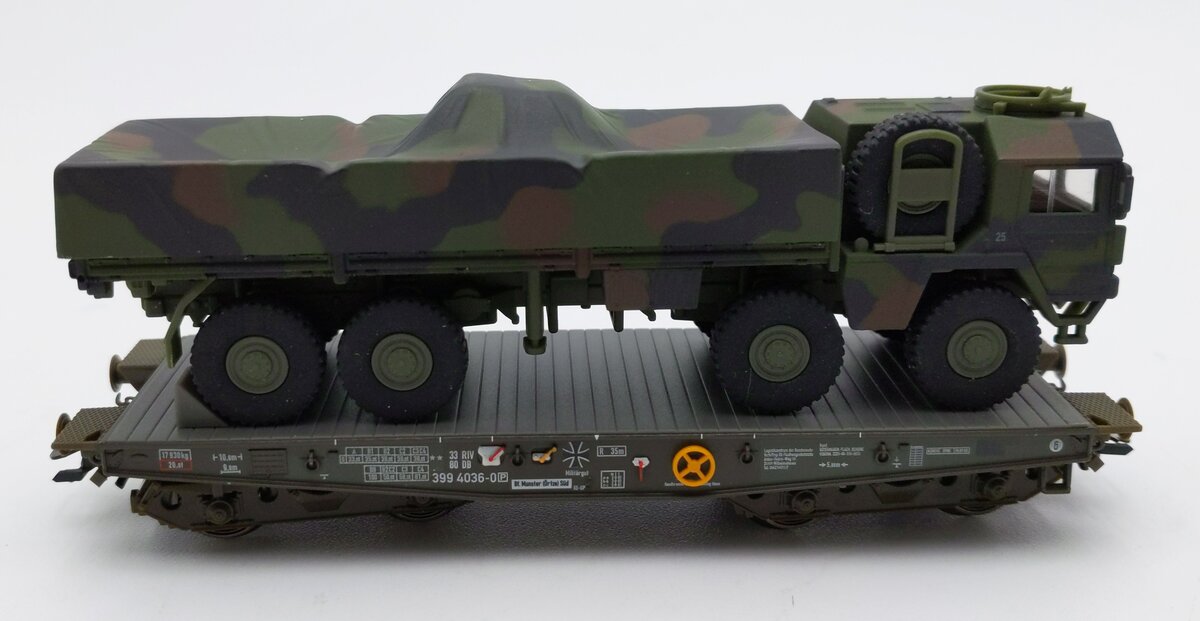 Marklin 48713 HO Scale Flatcar and 10T GL Truck LN/Box