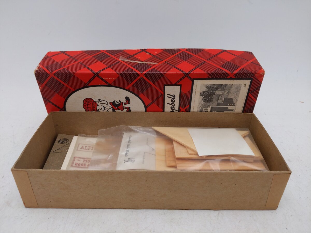 Campbell Scale Models 355 HO Scale 1875 Fire House Building Kit EX/Box