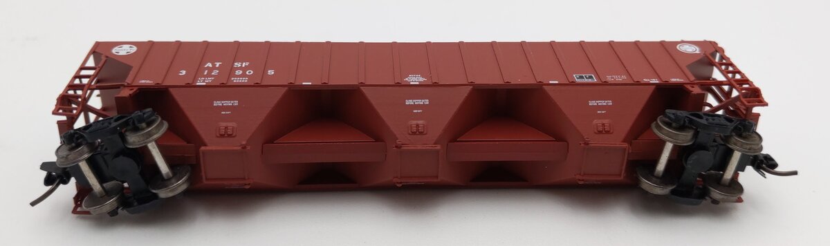 InterMountain 65361-19 N Scale ATSF Rib-Sided 3-Bay Hopper #312905 LN/Box