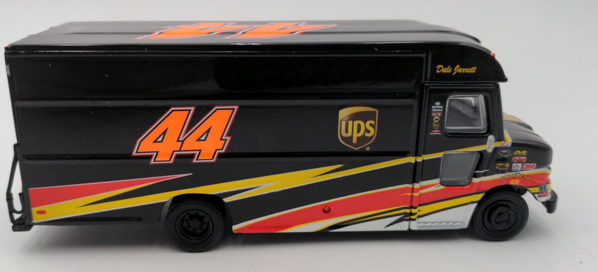 Action Racing 1:64 Diecast Dale Jarrett #44 UPS Package Truck EX/Box