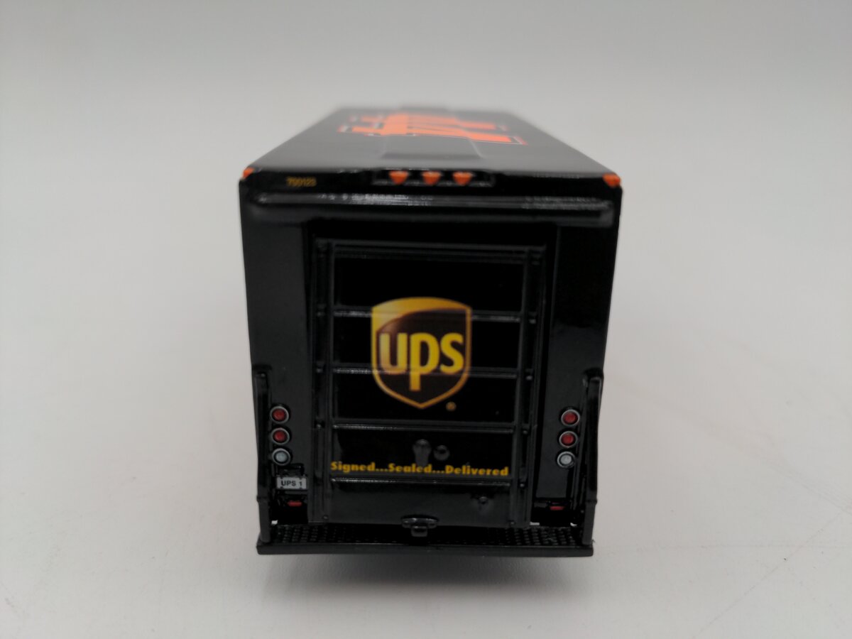 Action Racing 1:64 Diecast Dale Jarrett #44 UPS Package Truck EX/Box