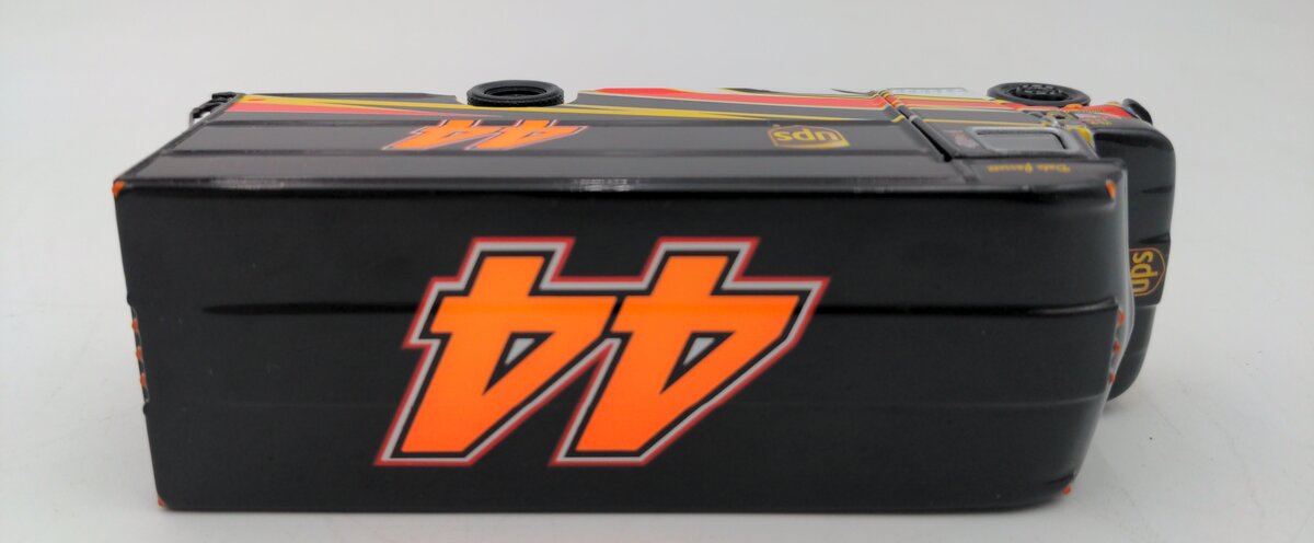 Action Racing 1:64 Diecast Dale Jarrett #44 UPS Package Truck EX/Box