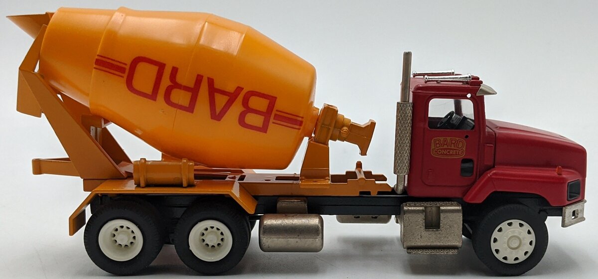Conrad 6444 1:50 Diecast International Concrete Mixer BARD NIB