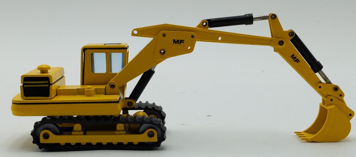 NZG 160-1 1:50 Diecast 450S Hydraulic Excavator LN