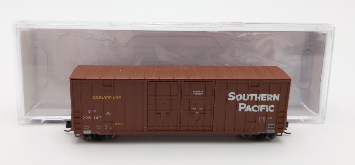 InterMountain 6134004-03 N Scale Southern Pacific Double Door Boxcar #226147 LN/Box