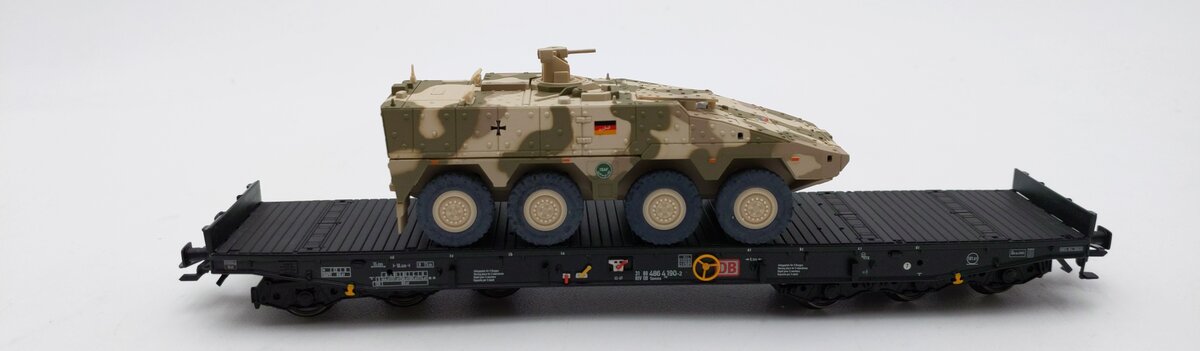 Marklin 48735 HO Scale 4MFOR FlatCar with ISAF Boxer Truck LN/Box