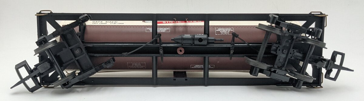 Aristo-Craft 41323 G Scale Bakers Chocolate Single Dome Tank Car