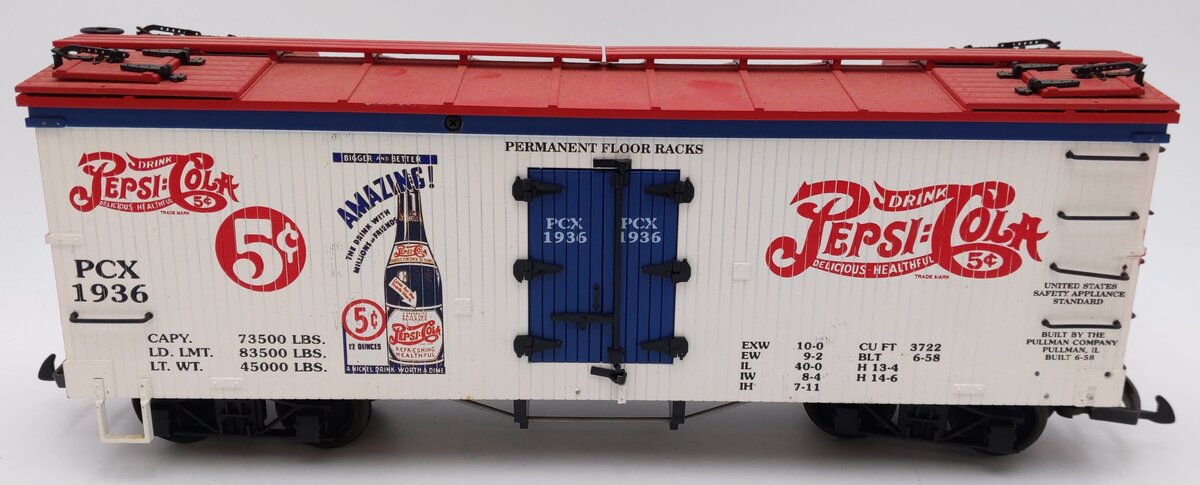USA Trains 16129 G Pepsi-Cola "The Drink With Millions of Friends" Reefer #1936 VG