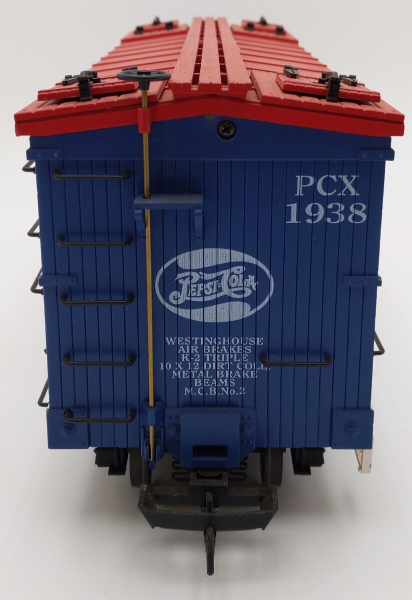 USA Trains R16124 G Scale Pepsi-Cola 
