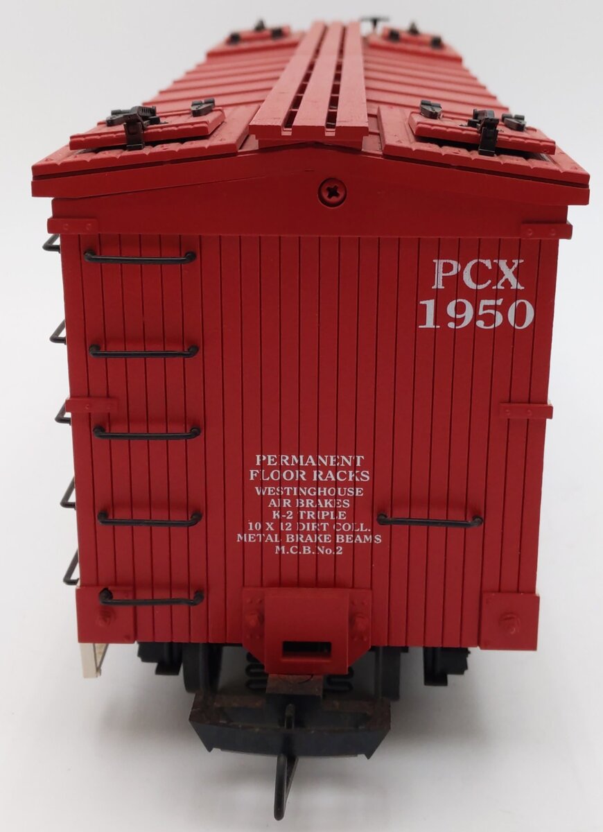 USA Trains R16123 G Scale Pepsi-Cola "Have a Pepsi" Reefer #1950 VG