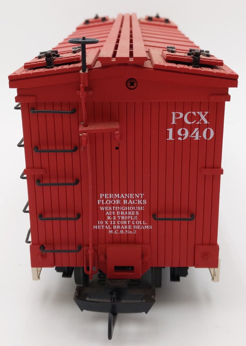 USA Trains 16122 G Scale Pepsi-Cola "Always Hits The Spot" Reefer #1940 VG