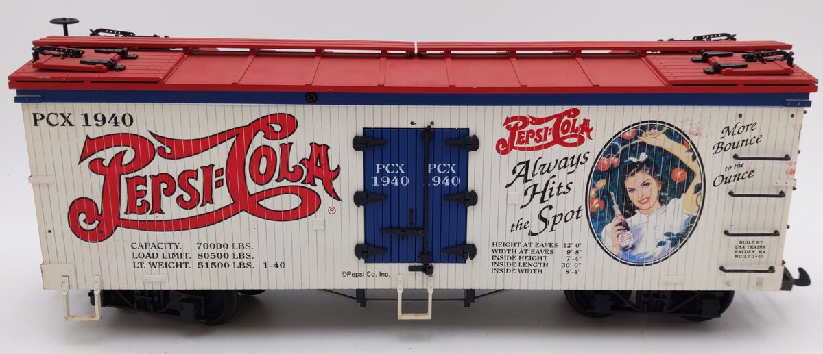 USA Trains 16122 G Scale Pepsi-Cola "Always Hits The Spot" Reefer #1940 VG