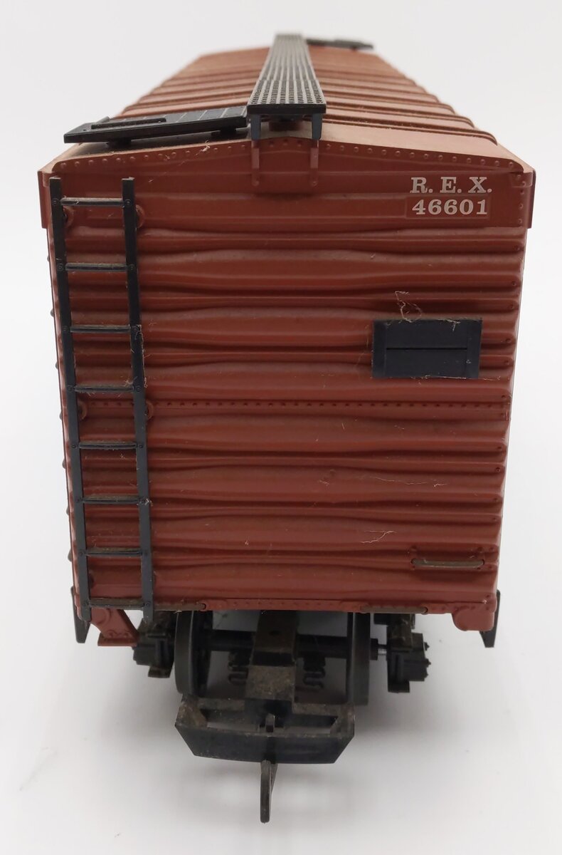 REA 46601 G Scale Railway Express Agency Truss Reefer