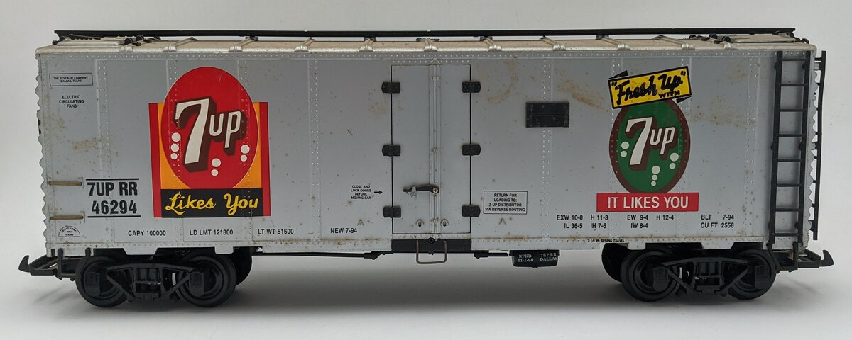 Aristo-Craft 46294 G Scale 7-Up Reefer Car (Plastic Wheels) VG