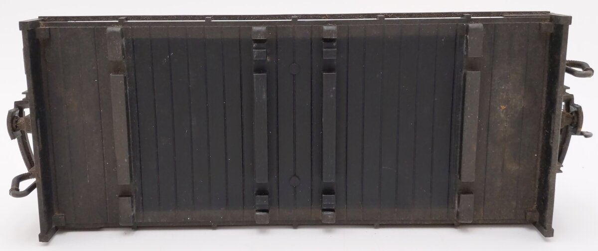LGB 4003 G Scale Flatcar w/4069 Vereins-Und Westbank Hamburg Container VG